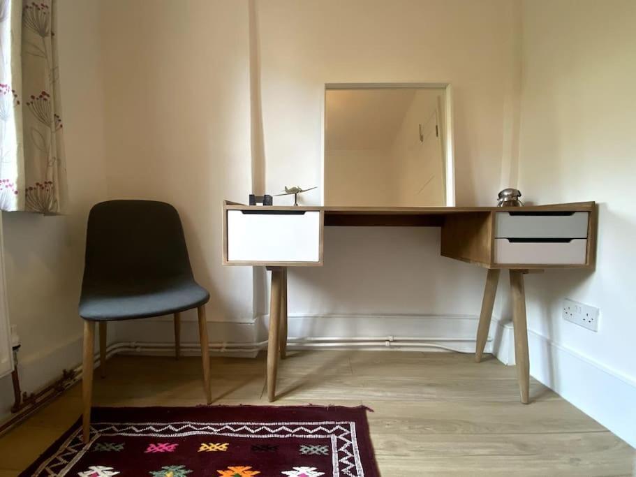 Spacious 2 Bedroom Apartment In Maida Vale Londra Dış mekan fotoğraf